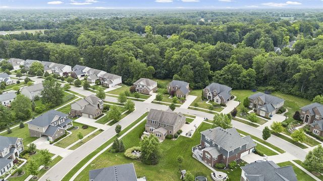5887 Strawberry Circle, Commerce Twp, MI 48382