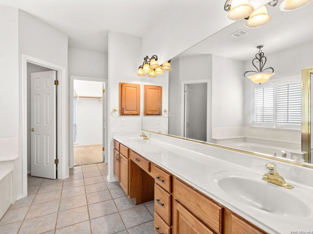 16426 Chase Oak, San Antonio, TX 78232