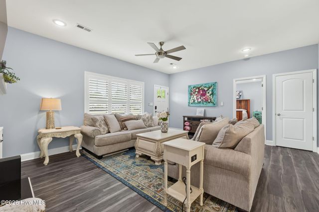 4717 Virginia Dare Drive, Washington, NC 27889