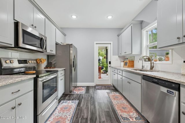 4717 Virginia Dare Drive, Washington, NC 27889