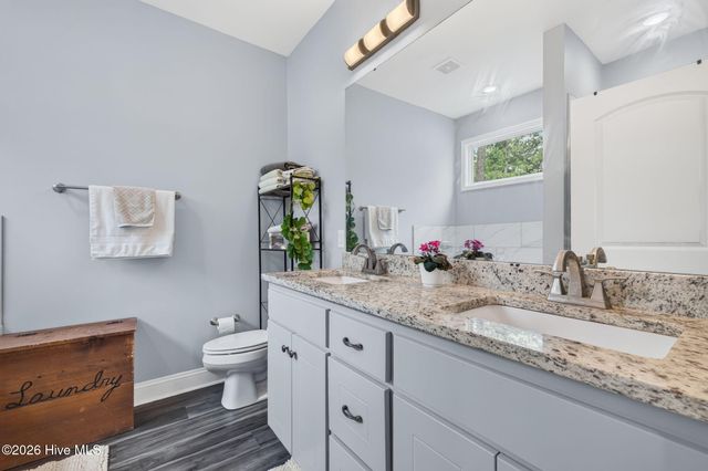 4717 Virginia Dare Drive, Washington, NC 27889