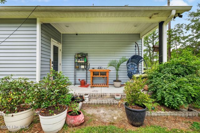 4717 Virginia Dare Drive, Washington, NC 27889