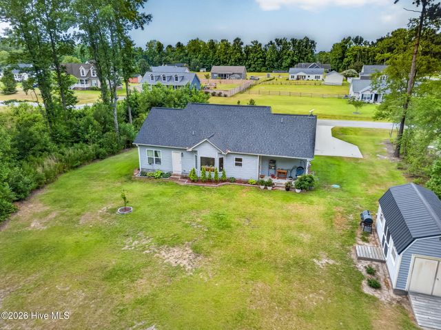 4717 Virginia Dare Drive, Washington, NC 27889