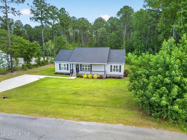 4717 Virginia Dare Drive, Washington, NC 27889