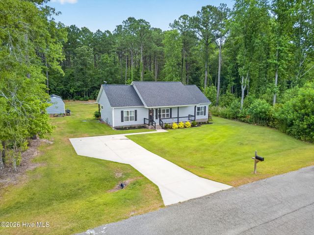 4717 Virginia Dare Drive, Washington, NC 27889