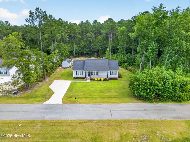 4717 Virginia Dare Drive, Washington, NC 27889