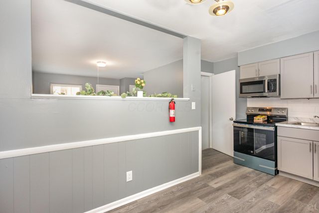 1752 Pine Tree Street S, H, Columbus, OH 43229