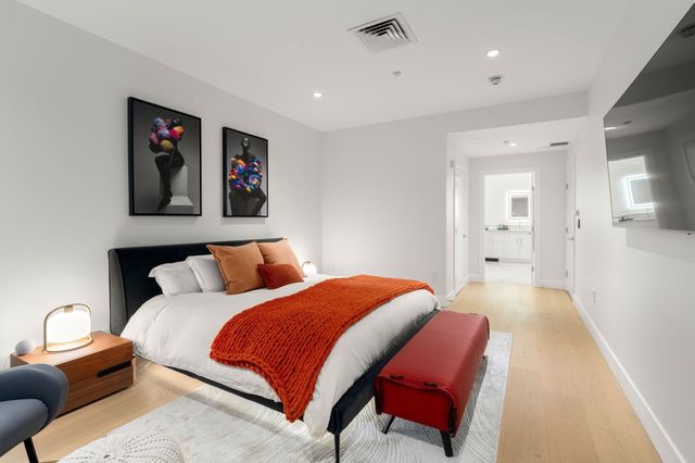 303 Columbus Ave 306, Boston, MA 02116