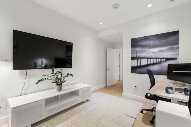 303 Columbus Ave 306, Boston, MA 02116
