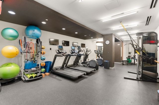 303 Columbus Ave 306, Boston, MA 02116
