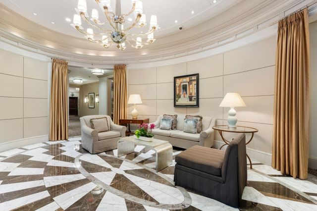 303 Columbus Ave 306, Boston, MA 02116