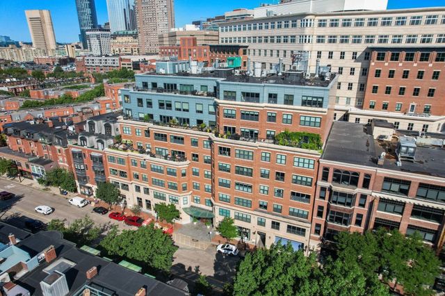 303 Columbus Ave 306, Boston, MA 02116