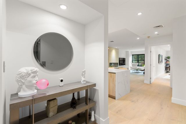 303 Columbus Ave 306, Boston, MA 02116