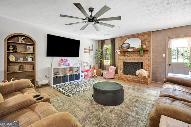 85 Tall Oak Trail, Covington, GA 30014