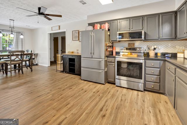 85 Tall Oak Trail, Covington, GA 30014