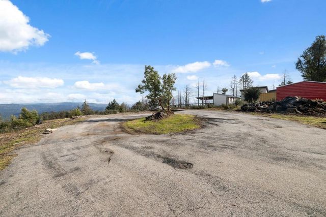 90 Braemoor Drive, Santa Cruz, CA 95060