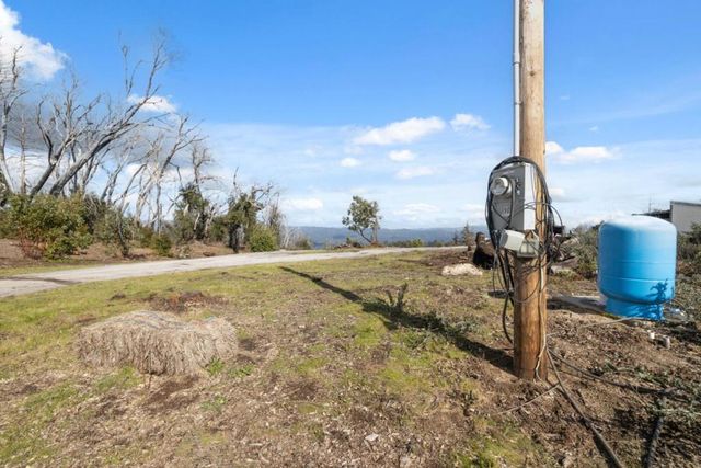 90 Braemoor Drive, Santa Cruz, CA 95060