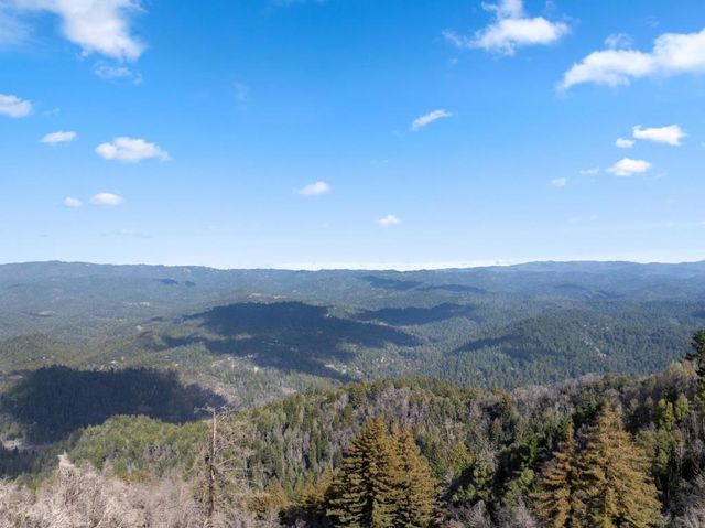 90 Braemoor Drive, Santa Cruz, CA 95060