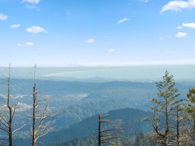 90 Braemoor Drive, Santa Cruz, CA 95060