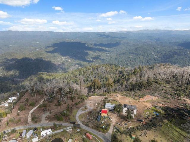 90 Braemoor Drive, Santa Cruz, CA 95060