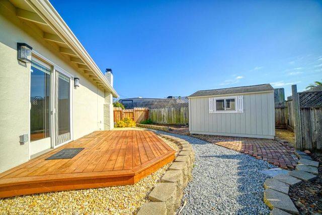 3115 Flower Circle, Marina, CA 93933