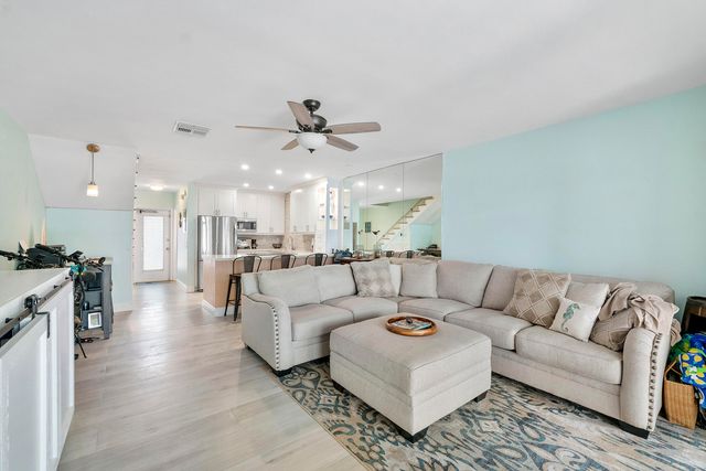 2500 NE 36TH Street 5, Lighthouse Point, FL 33064