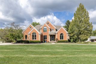 37520 Eagle Nest Drive, Grafton, OH 44044