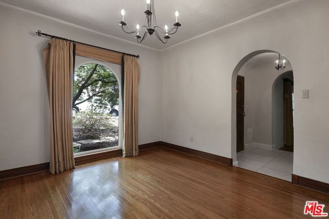1229 Geneva Street, Glendale, CA 91207