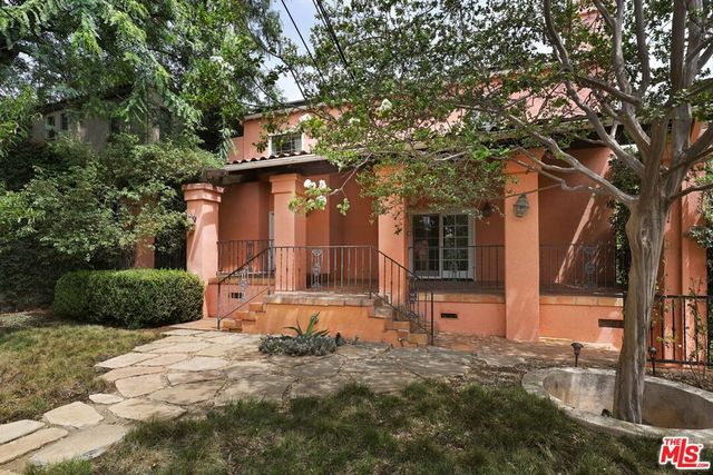 1229 Geneva Street, Glendale, CA 91207