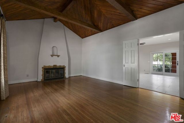 1229 Geneva Street, Glendale, CA 91207