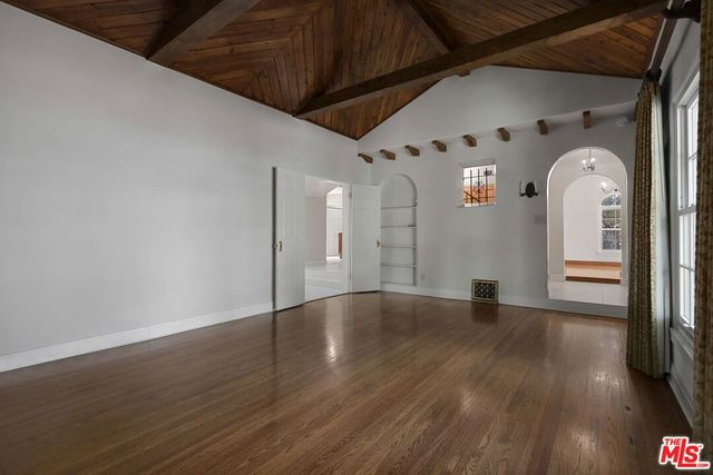 1229 Geneva Street, Glendale, CA 91207