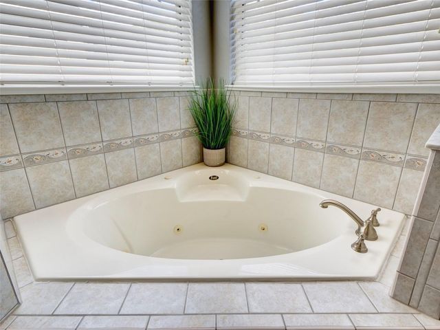 1450 MERION DRIVE, Mount Dora, FL 32757