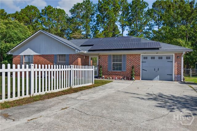 1491 Flo Zechman Drive, Hinesville, GA 31313
