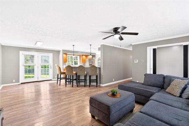 312 Shivler Rd, Raccoon Twp, PA 15050