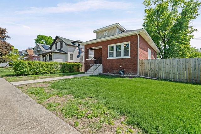 153 S 13th Avenue, Maywood, IL 60153
