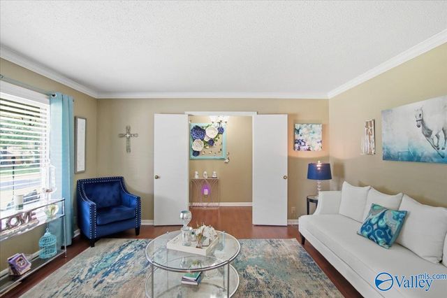 1305 Cloverdale Avenue SW, Decatur, AL 35601