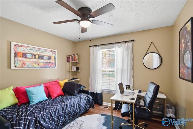 1305 Cloverdale Avenue SW, Decatur, AL 35601