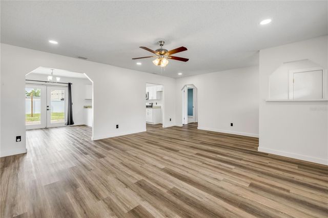 2726 EVERGREEN DRIVE, Edgewater, FL 32141