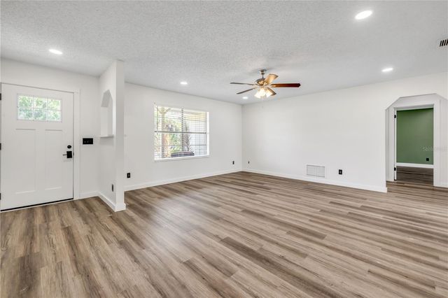 2726 EVERGREEN DRIVE, Edgewater, FL 32141