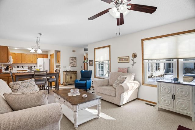 114 Carmel Avenue W 15, West Saint Paul, MN 55118