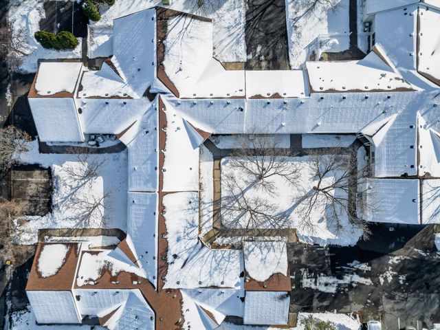 114 Carmel Avenue W 15, West Saint Paul, MN 55118