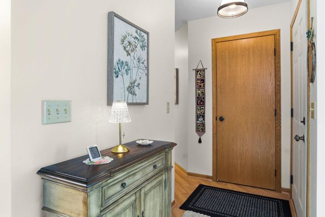 114 Carmel Avenue W 15, West Saint Paul, MN 55118