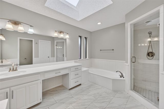 605 Meadowcrest Drive, Highland Village, TX 75077