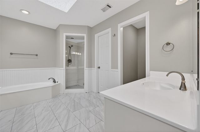 605 Meadowcrest Drive, Highland Village, TX 75077