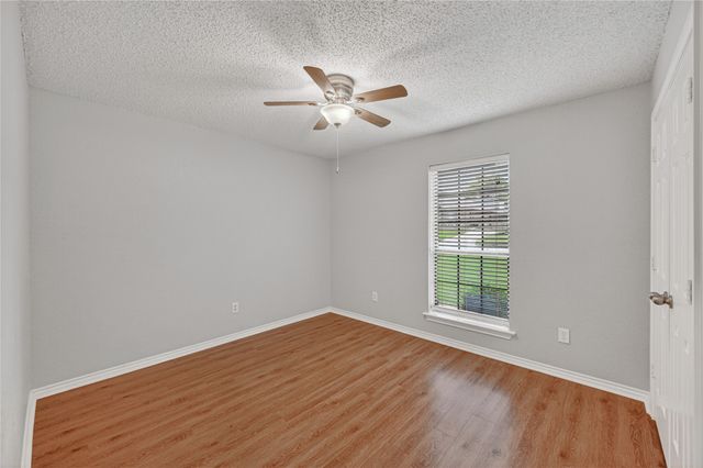 605 Meadowcrest Drive, Highland Village, TX 75077