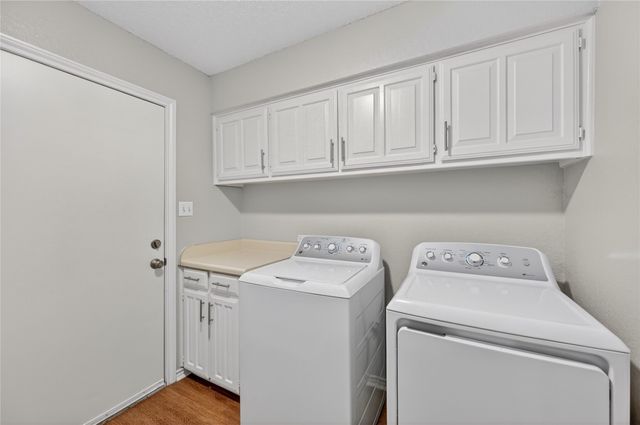 605 Meadowcrest Drive, Highland Village, TX 75077