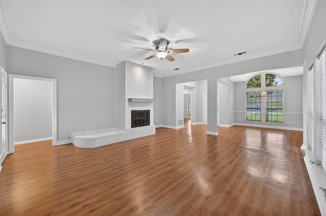 605 Meadowcrest Drive, Highland Village, TX 75077