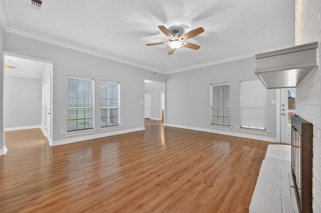 605 Meadowcrest Drive, Highland Village, TX 75077