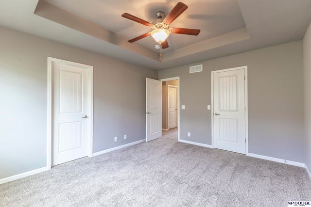 17570 Grand Avenue, Omaha, NE 68116