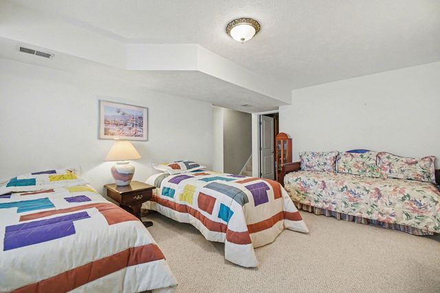 7551 Navajo Valley Drive SW, Byron Center, MI 49315